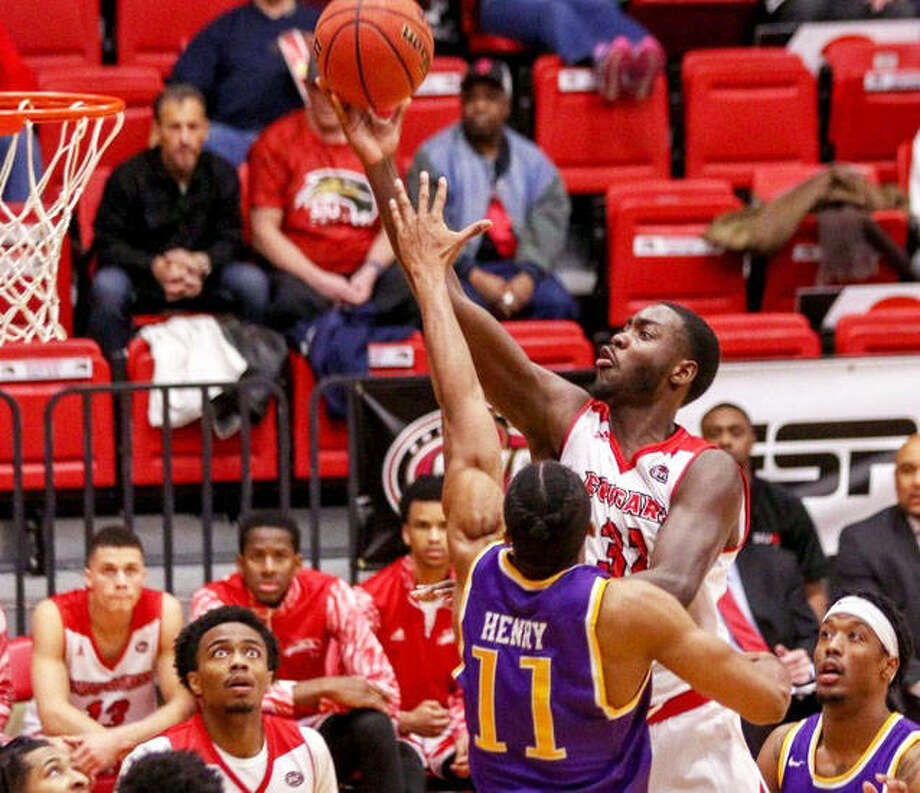 College Mens Basketball Strong Second Half Carries Cougars