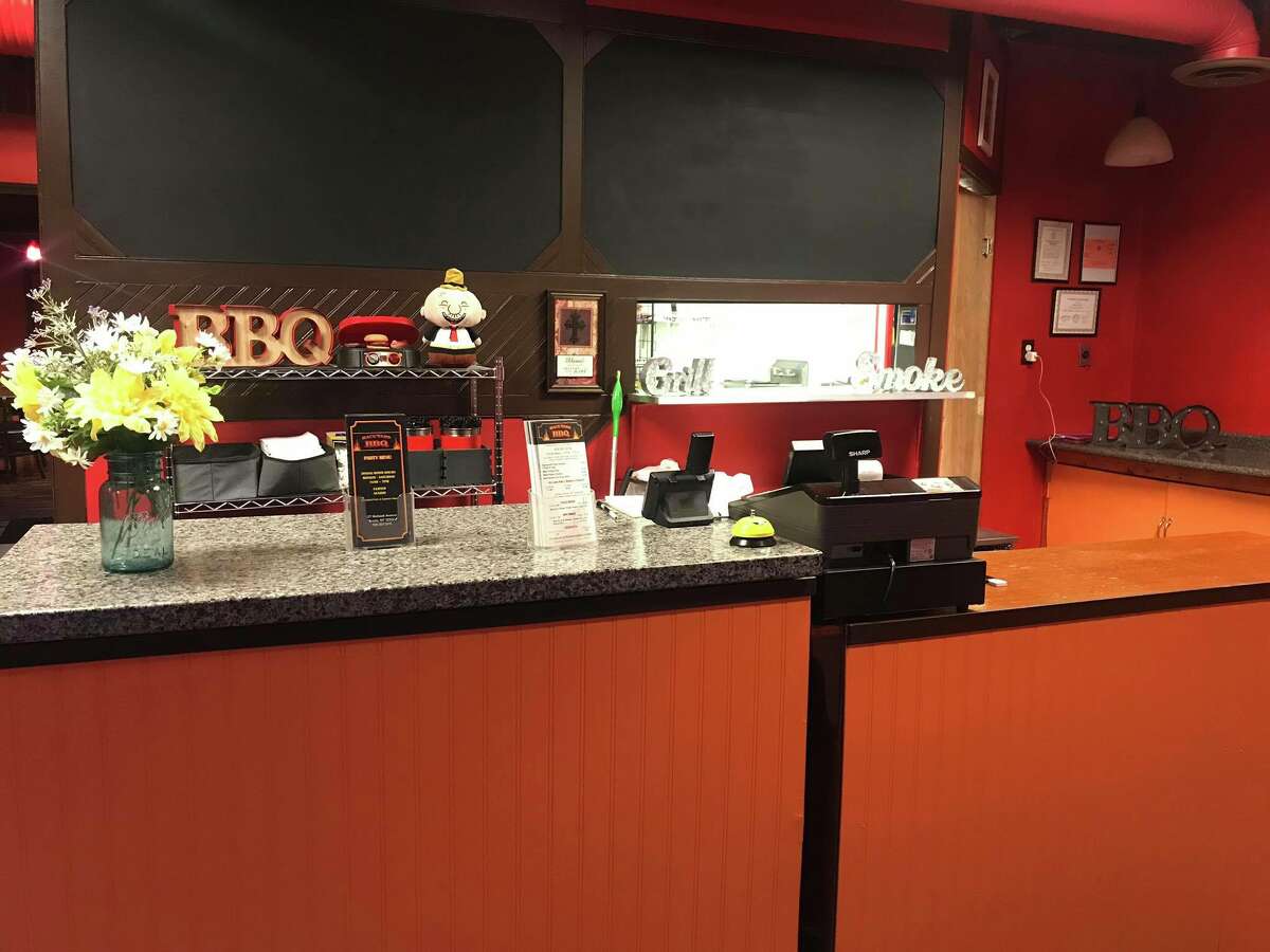 Open: Backyard BBQ, 127 Mohawk Ave., Scotia. Barbecue joint moves from Viaport Rotterdam mall. Read more.