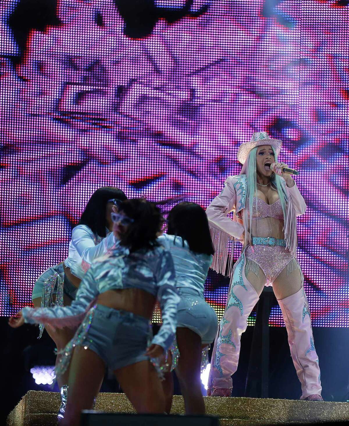 cardi b rodeo outfit