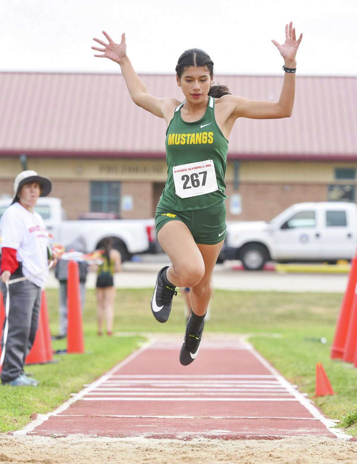 Laredoans excel to begin Border Olympics