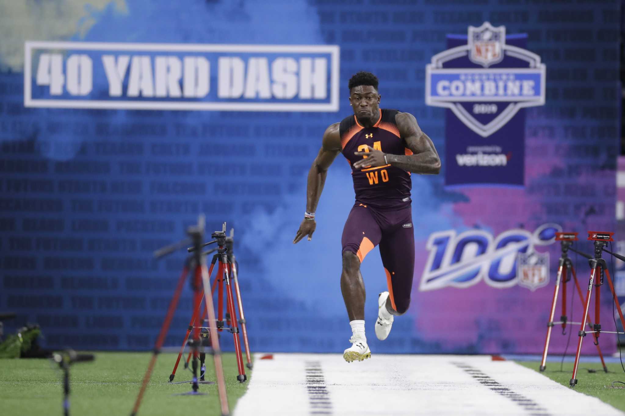 Mississippi WR D.K. Metcalf runs scorching 4.33 40-yard dash