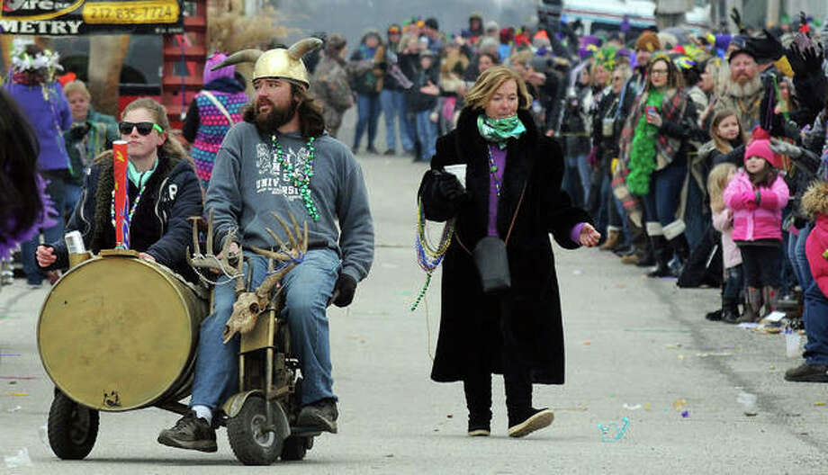 PHOTOS Wordi Gras redneck tradition rolls in Worden — 75 photos