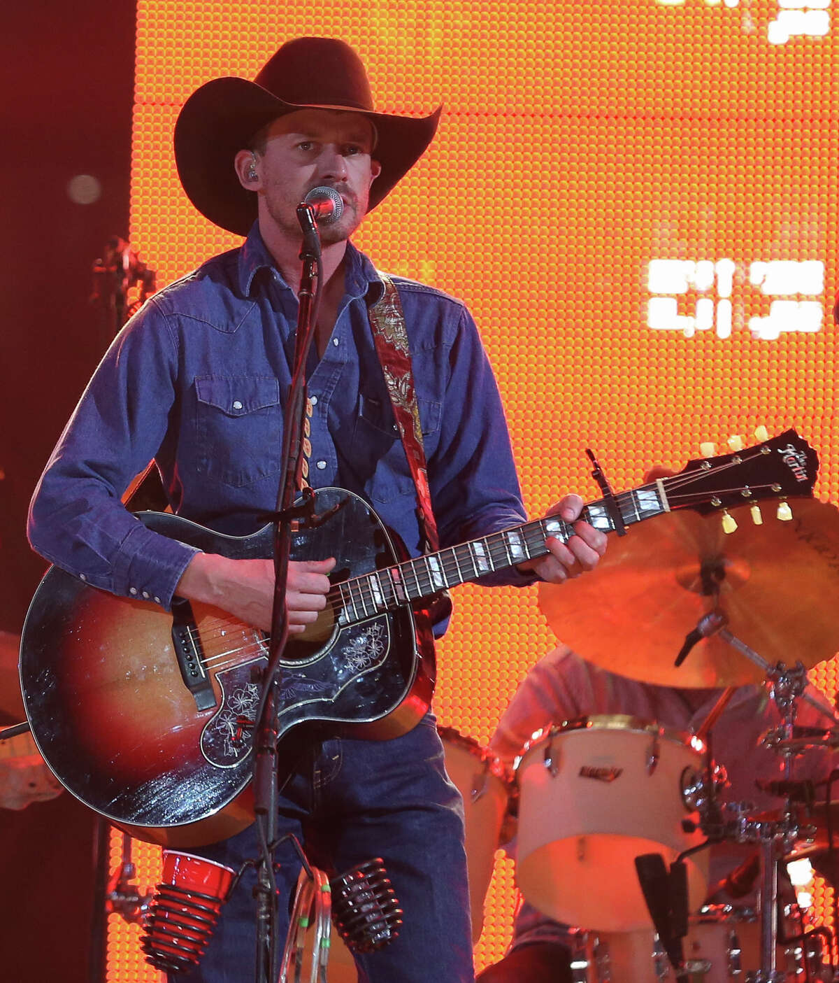 Turnpike Troubadours keep it lean and tight at RodeoHouston