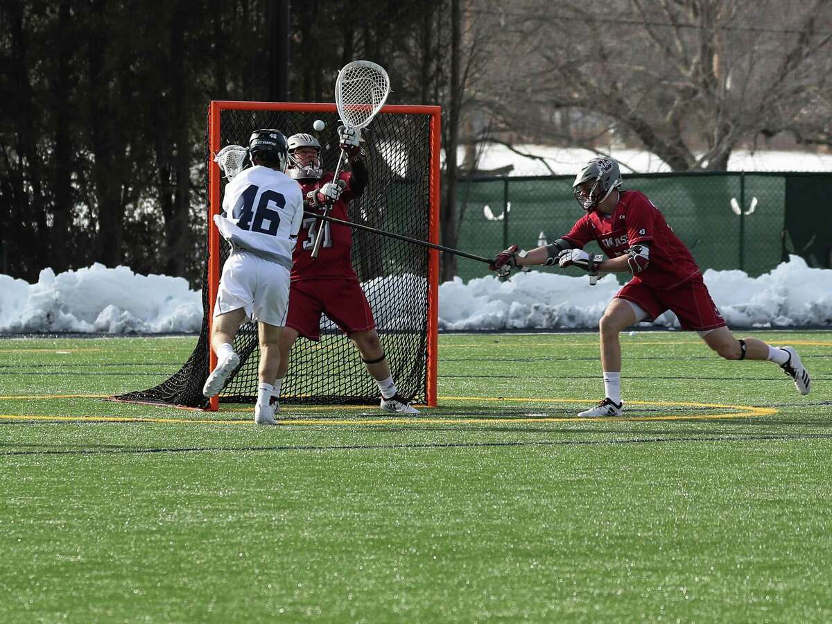 Yale lacrosse team rallies to beat Sconone, UMass