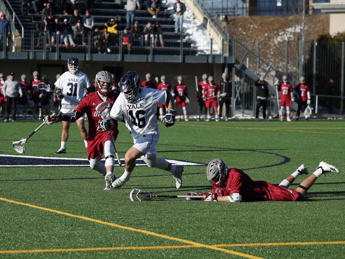Yale lacrosse team rallies to beat Sconone, UMass