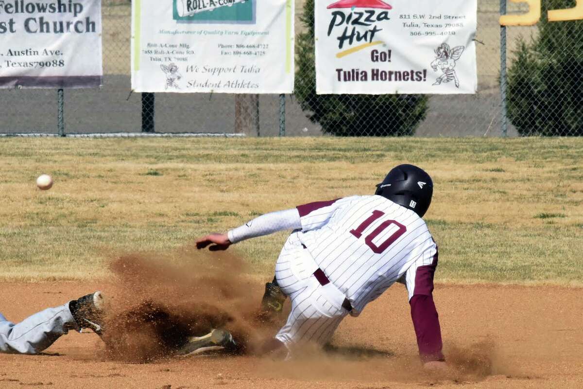 The Tulia Hornets hosted the Hale Center Owls and Lockney Longhorns in the Wood Bat Classic this weekend. The Hornets won the tournament, while the Owls were third and the Longhorns were the equivalent of sixth.