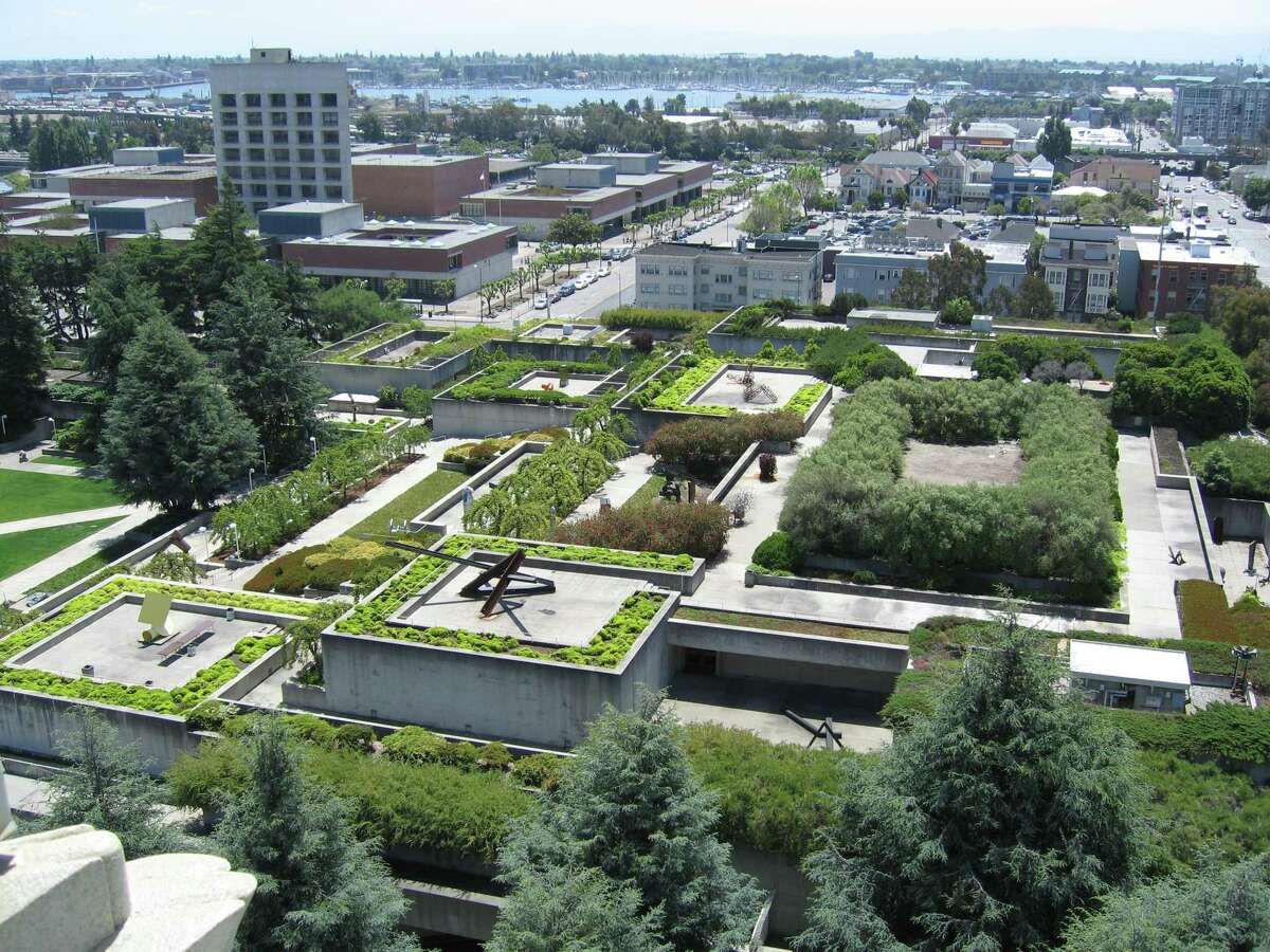 Kevin Roche, Guilford architect who designed New Haven Coliseum ...