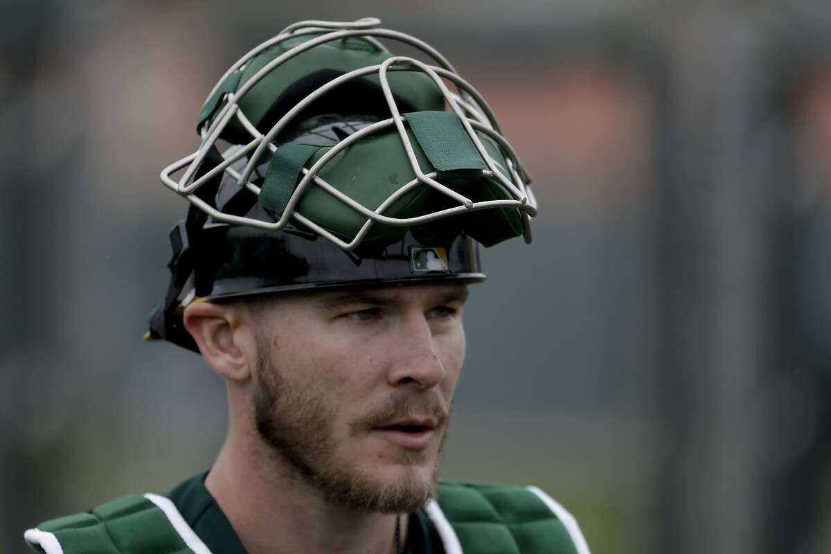 Versatile A's catcher Chris Herrmann learned from Kurt Suzuki