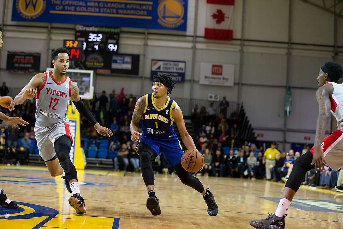Two-way-contract player Damion Lee is averaging 20 points, six rebounds and two assists per game with the San Cruz Warriors this season.