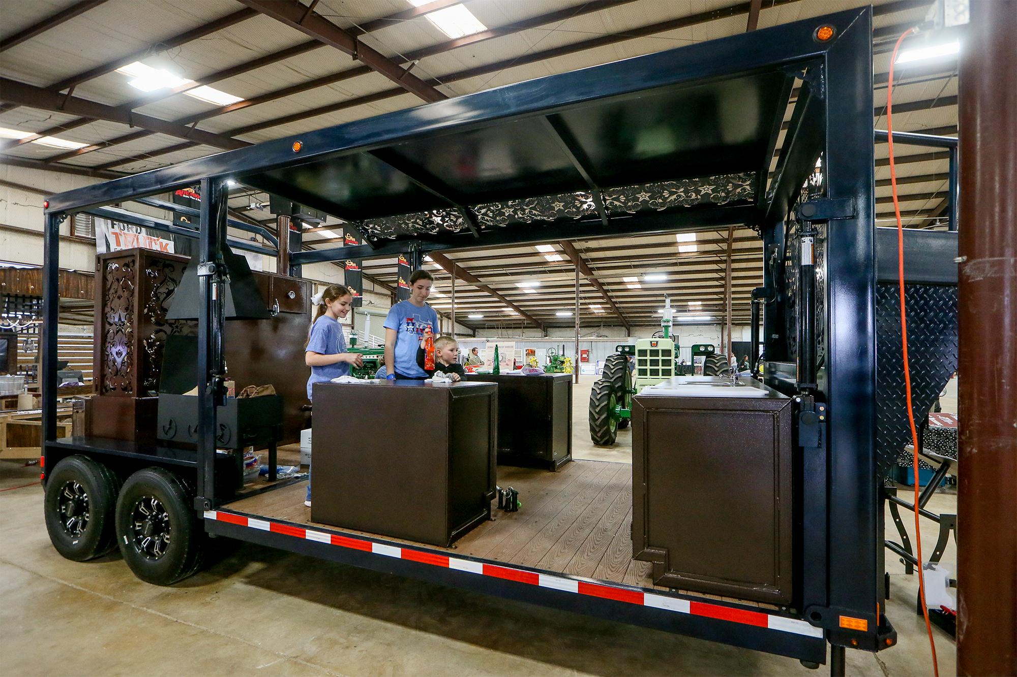 Youth Pitbuilders Showcase Their Handmade Pits That Rival The Pros Youth Pitbuilders Showcase Their Handmade Pits That Rival The Pros At San Antonio Stock Show Rodeo