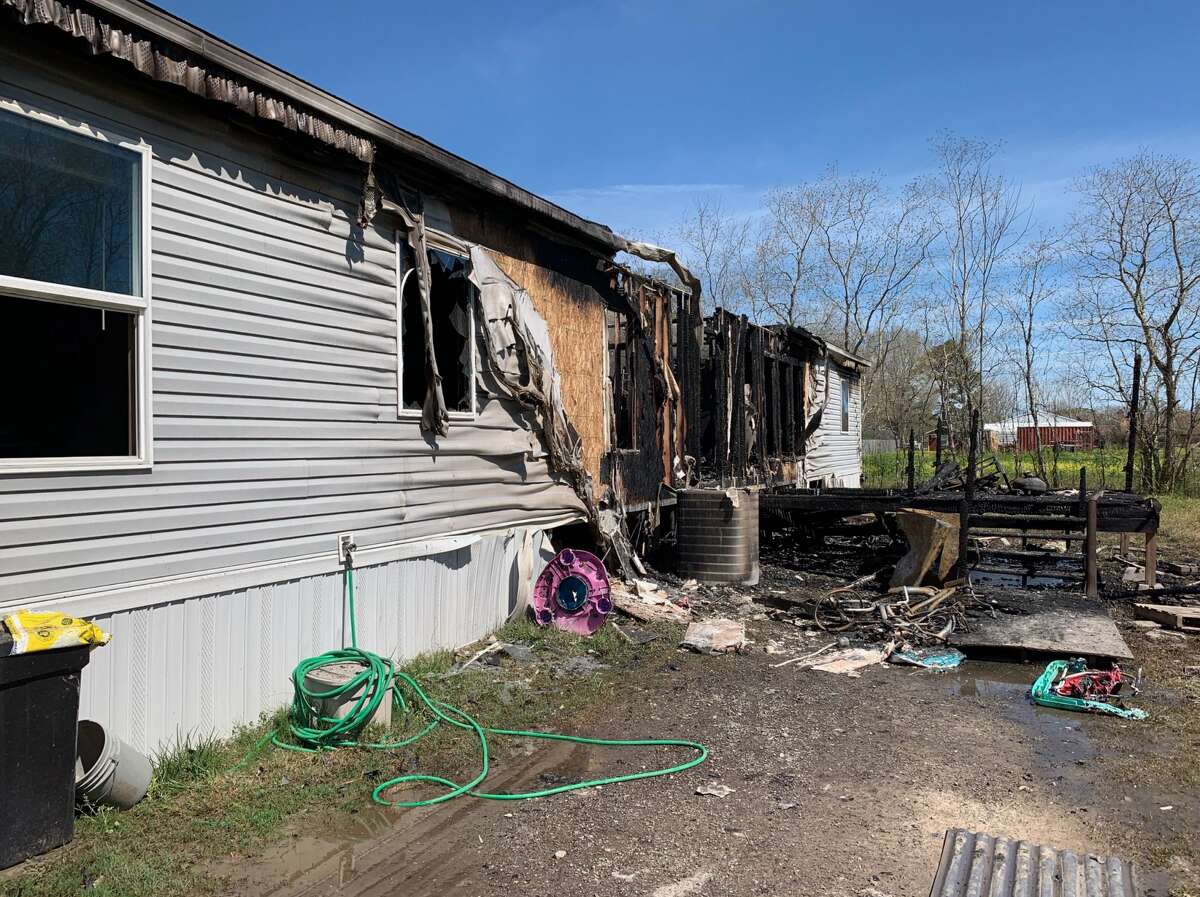 1 burned, 2 others hurt in Highlands house fire