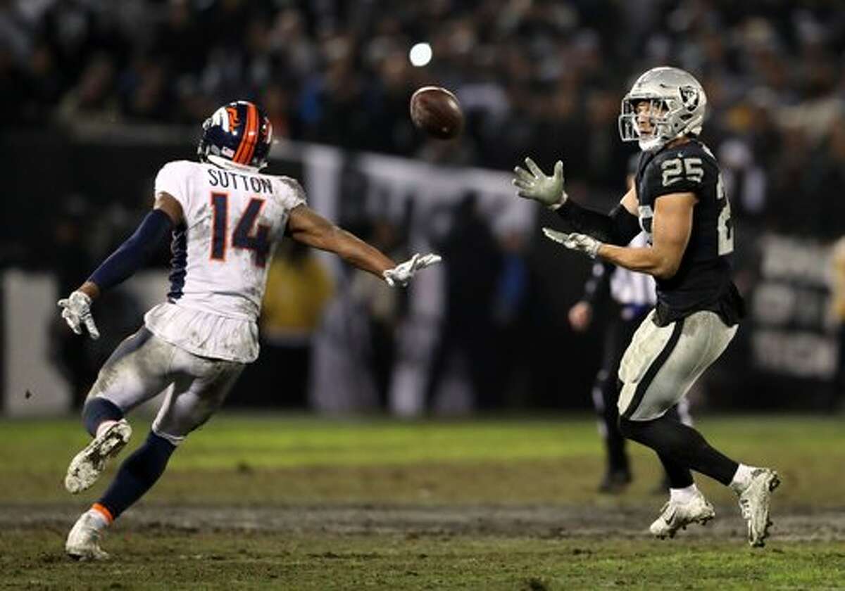 Man caught by boss at Raiders-49ers game after calling out sick