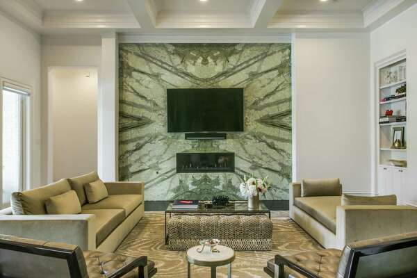 A Hot New Part Of Room Makeovers Fireplaces Houstonchronicle Com