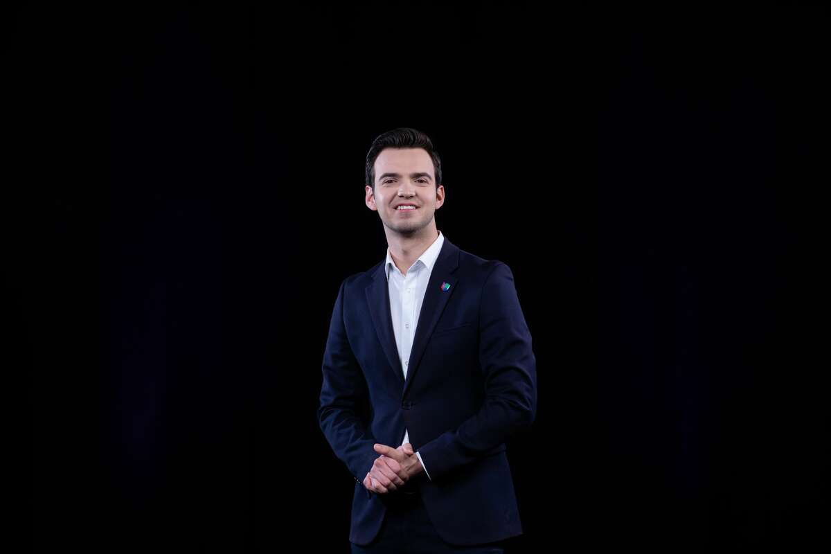 KWEX Univision San Antonio 41 announces firstever morning newscast