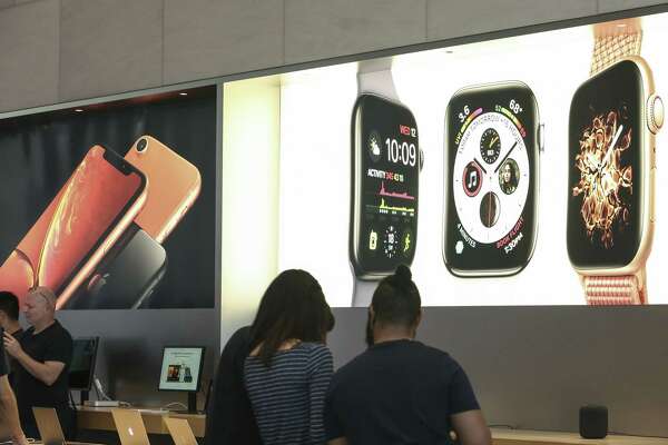 apple watch series 4 availability in store