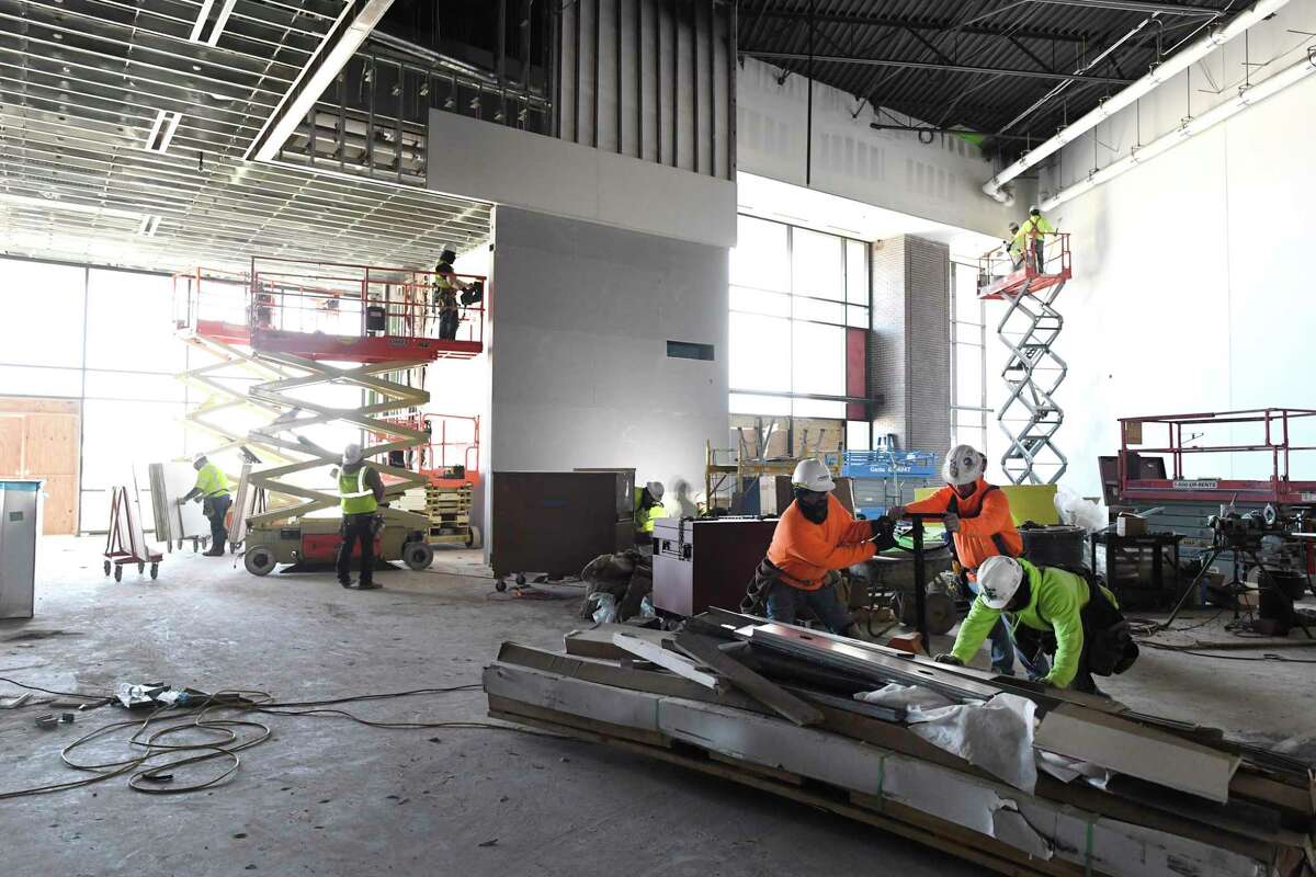 Santikos gives sneak peek of new Cibolo movie, game complex