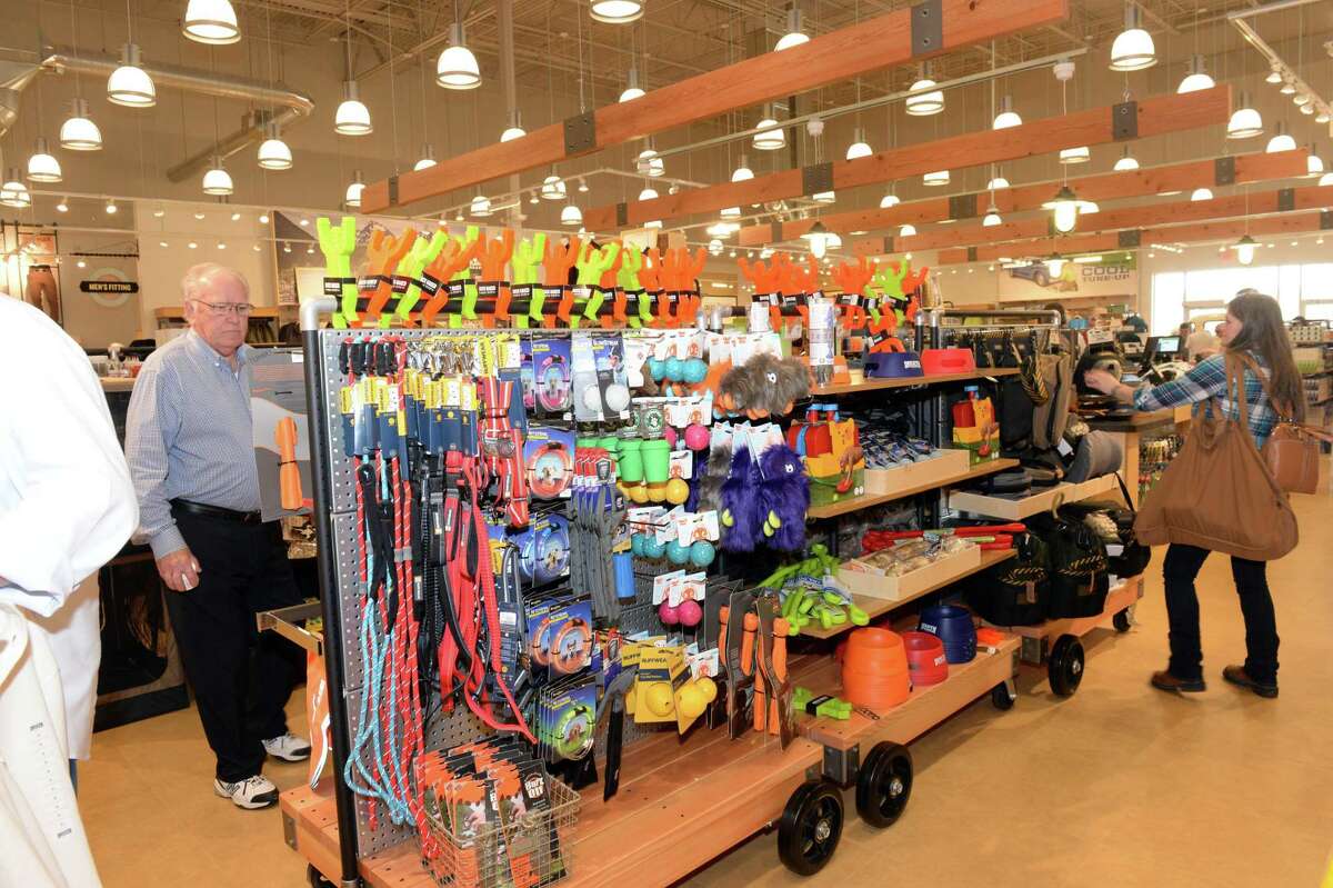 Duluth Trading Co. opens new store in Katy