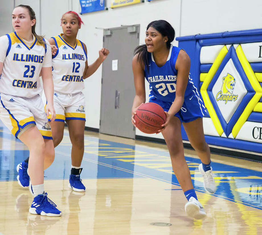 Juco Women S Basketball No 1 Illinois Central Ends Blazers Season In District Semis Alton Telegraph