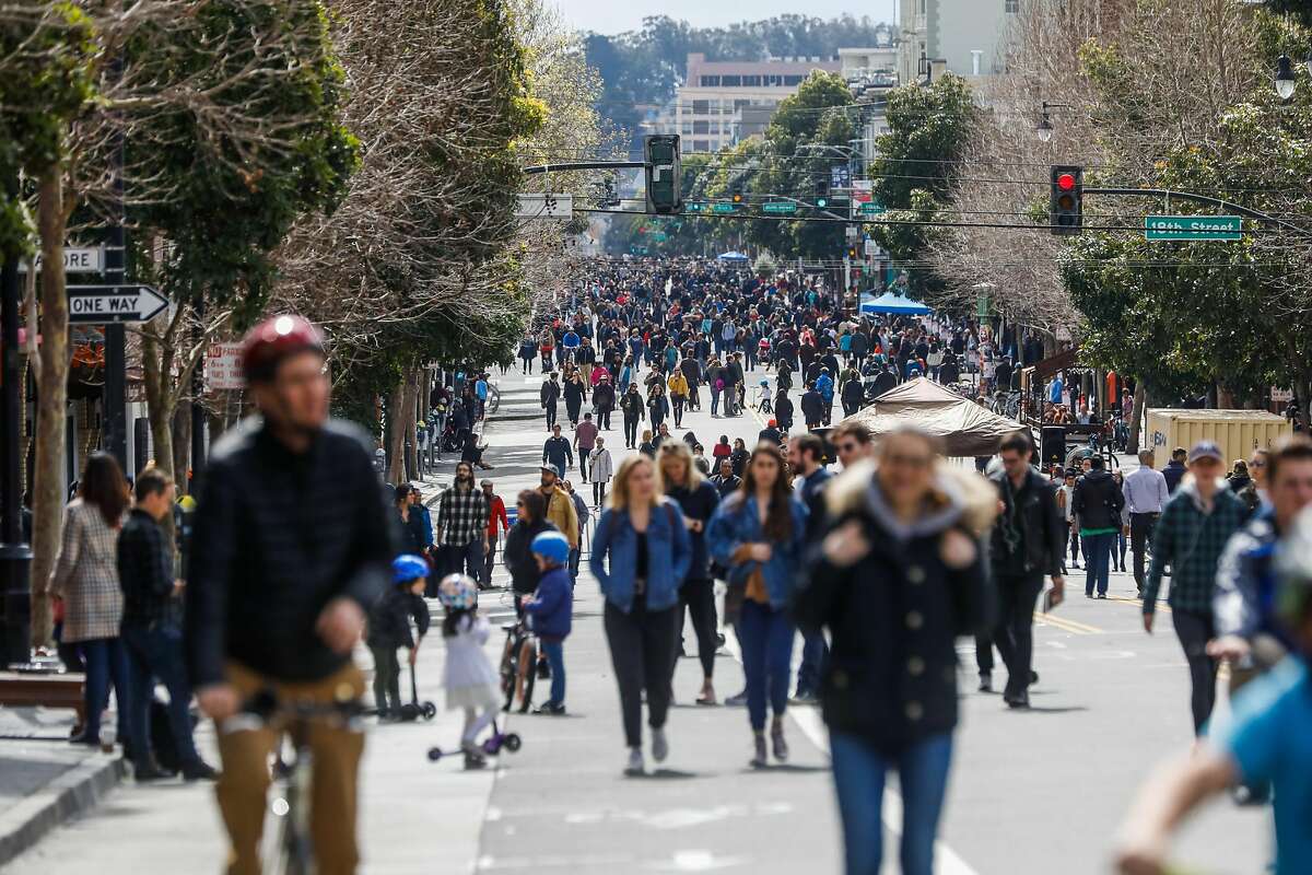 Sunday Streets turns Valencia into 1.5milelong block party