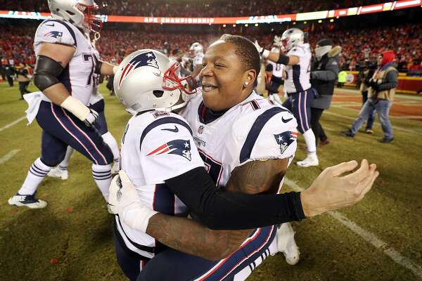 Reports Raiders Will Sign Tackle Trent Brown To Record Contract Sfchronicle Com