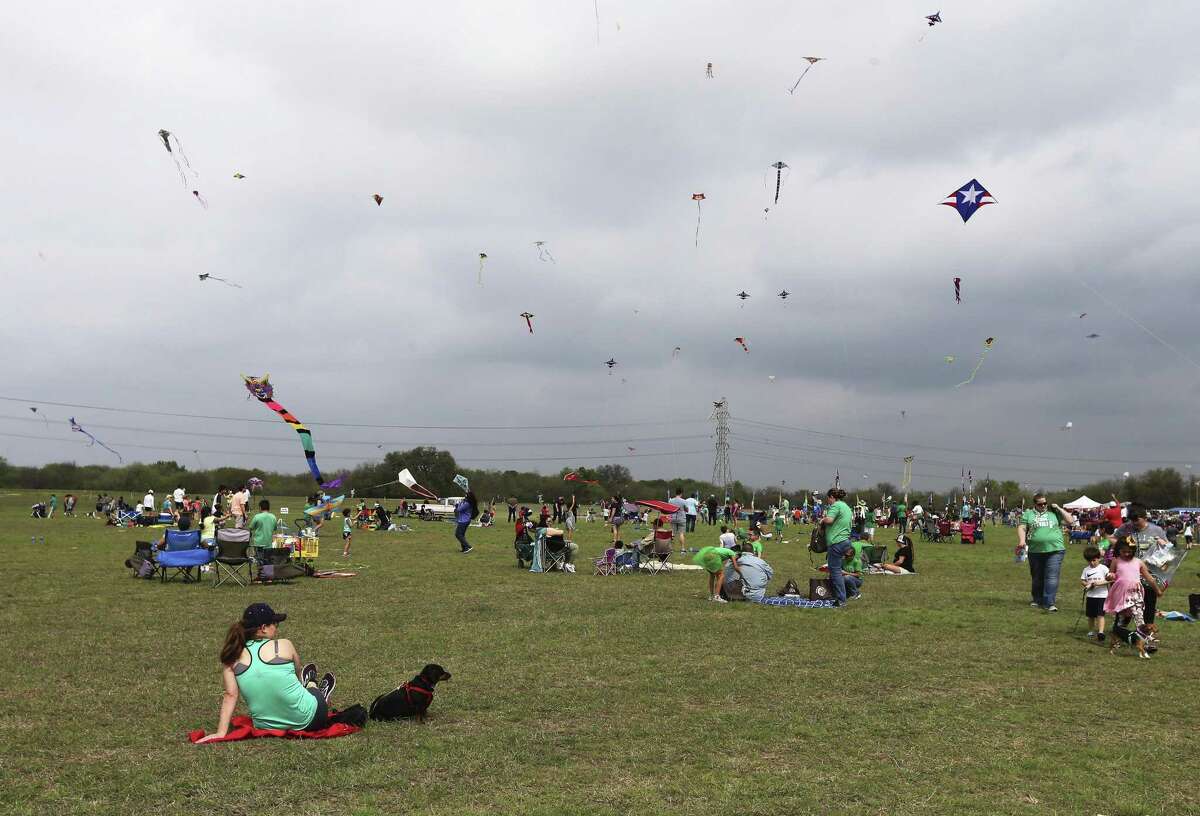 Kiteflying tips for San Antonio’s Fest of Tails