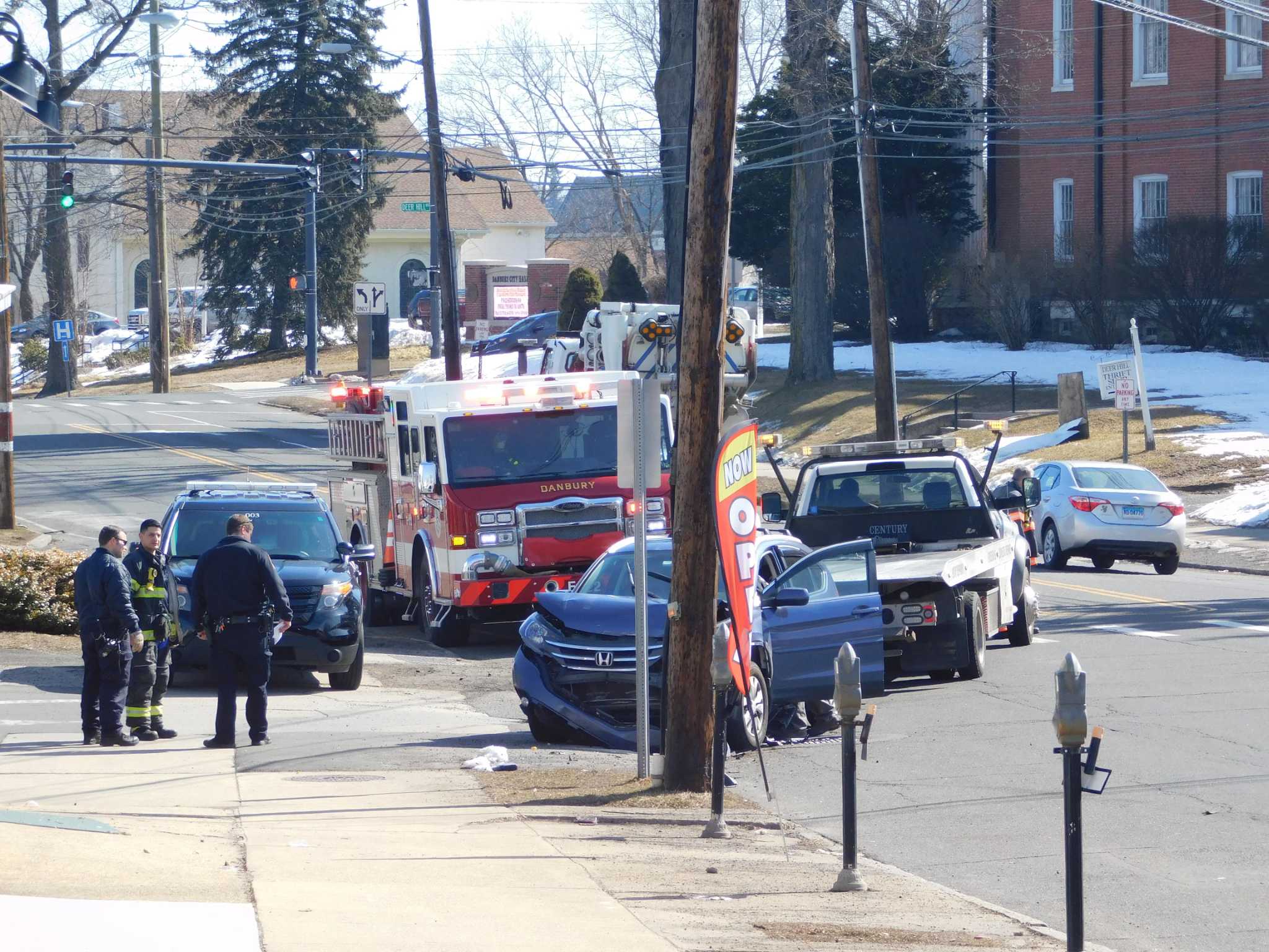 Accident Danbury Ct - izqvwp3