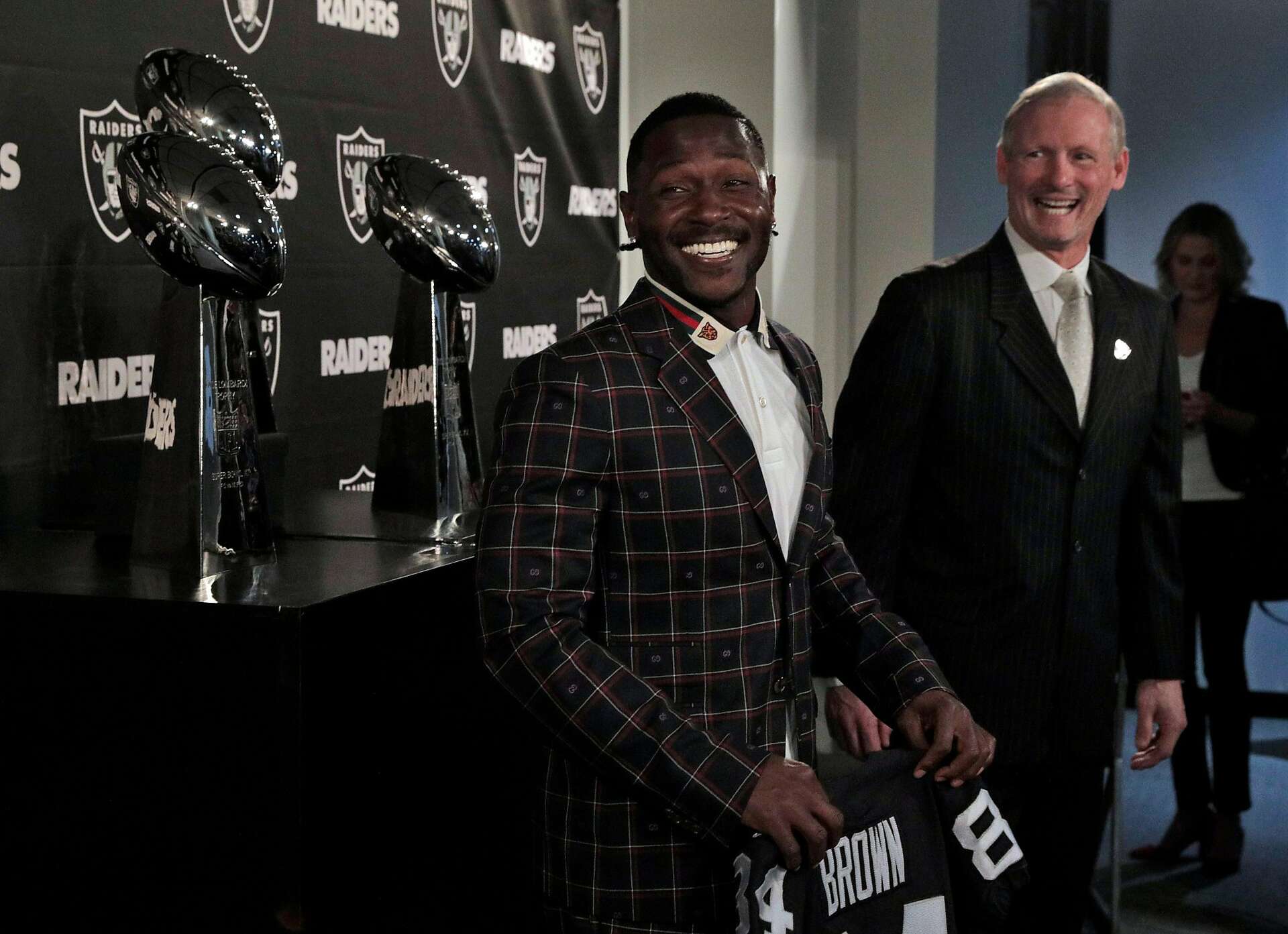 antonio brown in a dress Antonio Brown (@antonioismuted)  Instagram photos and videos
