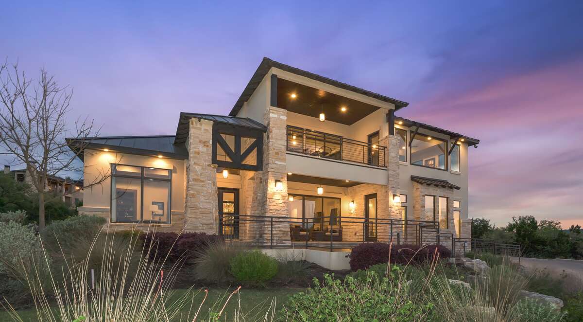 Weston Dean Custom Homes The Canyons at Scenic Loop