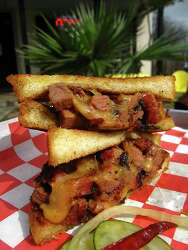 Burnwood 68 Barbecue Restaurant Moving From San Antonio S Five Points To Redland Road