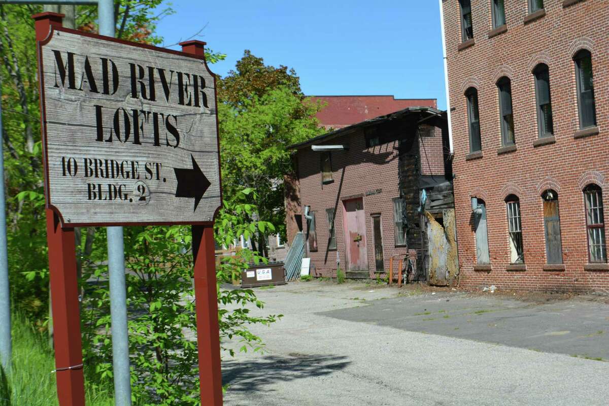 Two new restaurants coming to downtown Winsted