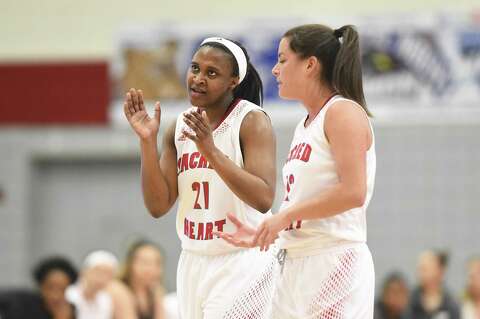 Sacred Heart Falls To Saint Francis In The Nec Women S Basketball