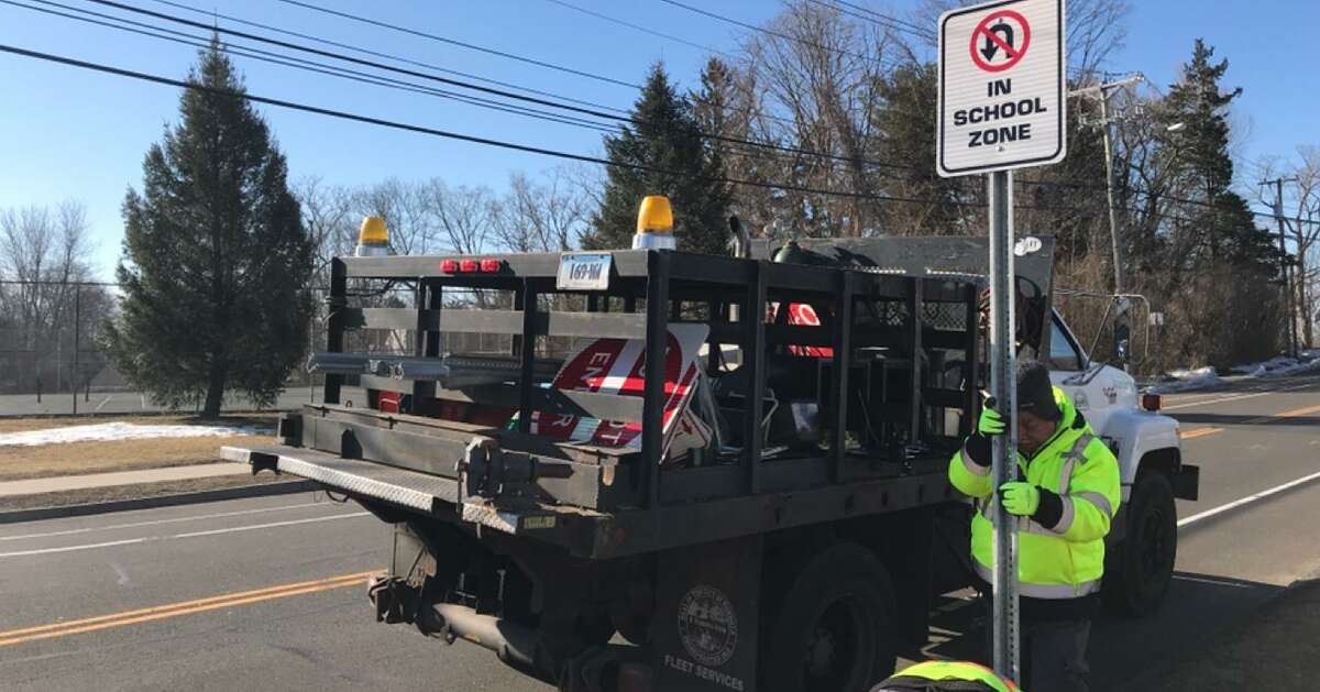 Police are advising drivers that six new No-U turn signs have been installed near Nathan Hale & Norwalk High schools. No U-turns are permitted in the designated school zone along Strawberry Hill Ave between Walter Avenue and County Street in both lanes.