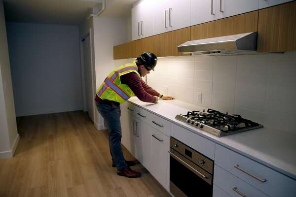 New Luxury Sf Apartment Complex Green Lights Airbnb Rentals