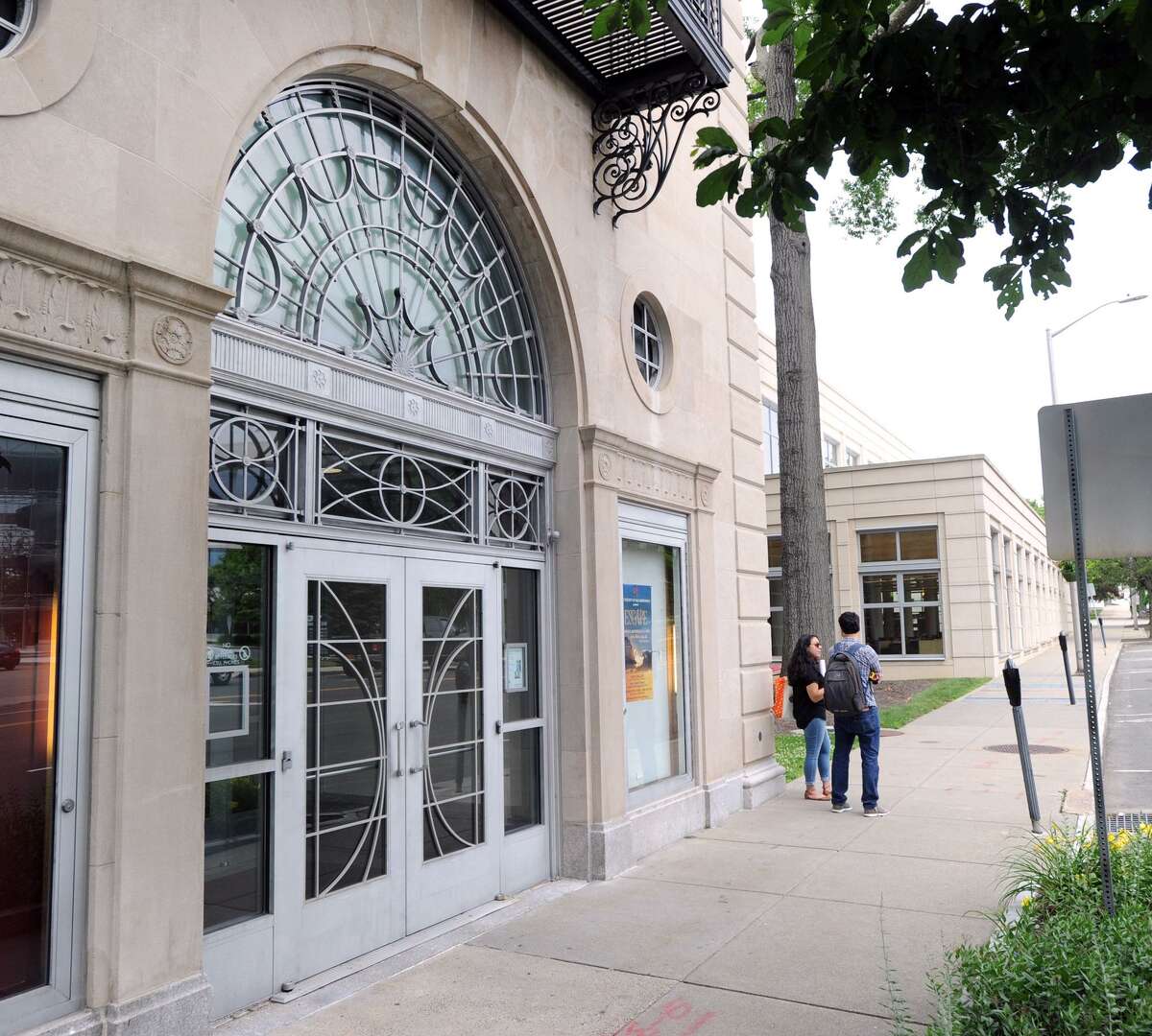 Elton s Café bids farewell to the Greenwich Library