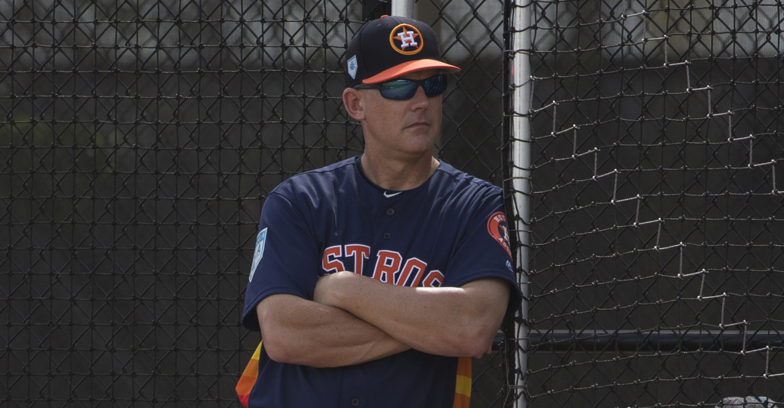 Astros manager A.J. Hinch jokingly dons 'Coach' on jersey