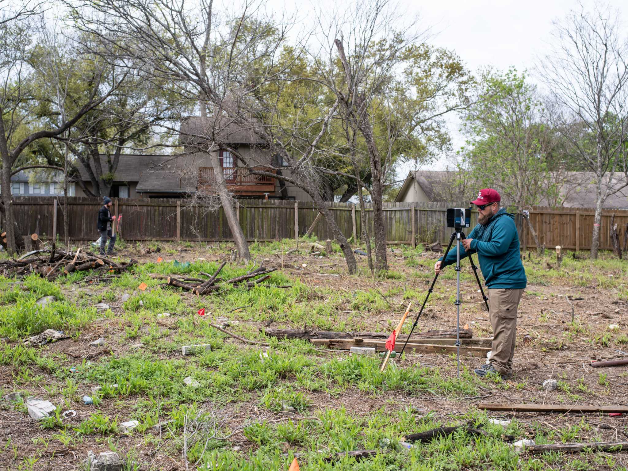 Texas A&M architectural team scans for burial plots at long lost San