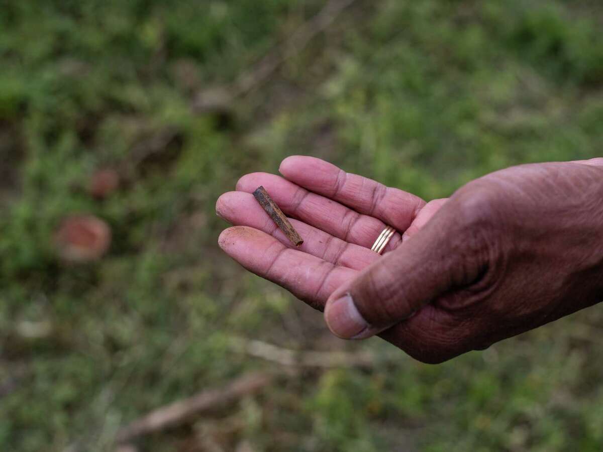 Texas A&M architectural team scans for burial plots at long lost San