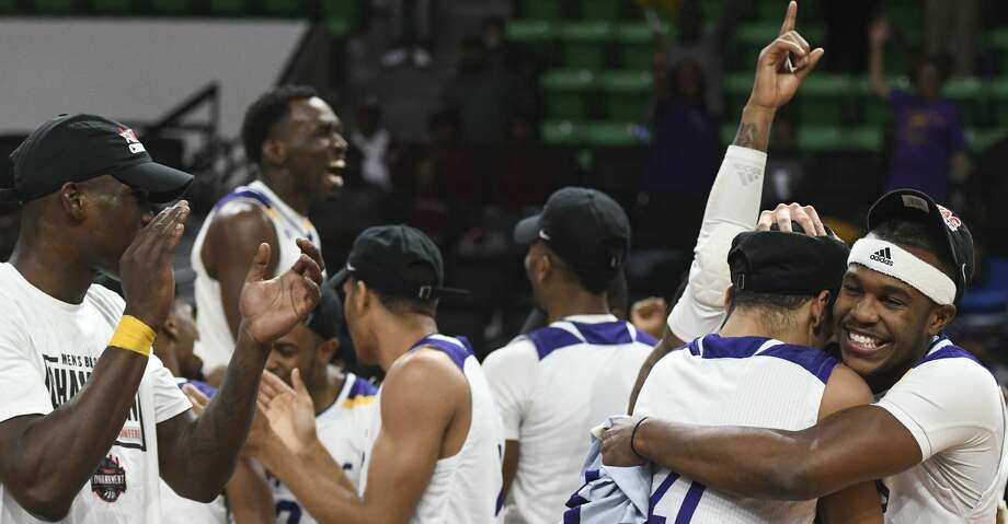 Prairie View A M Beats Texas Southern In Swac Title Game Houston