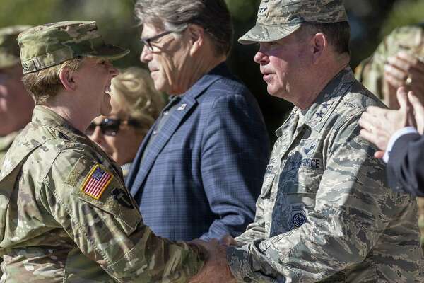 First Woman To Head Texas National Guard Had A Hero Her Mom Expressnews Com Sign up today and browse profiles of national guard women for free.