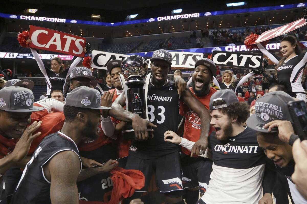 UH loses AAC Tournament championship to Cincinnati