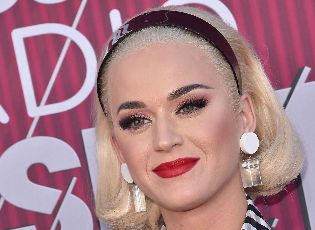 Katy Perry Performed at Auction Napa Valley, Where Bidders Paid