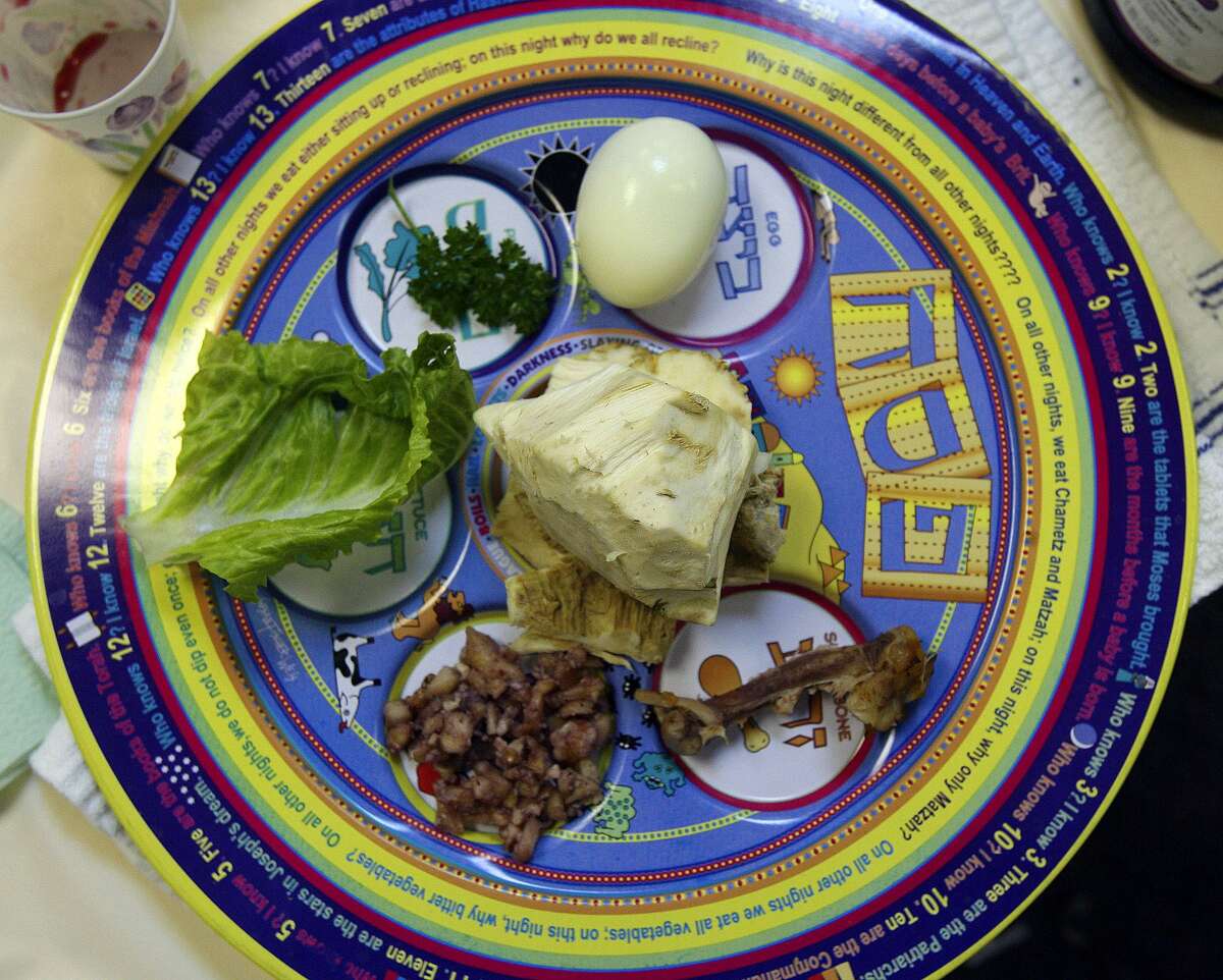 Area Jews make new seder plate traditions