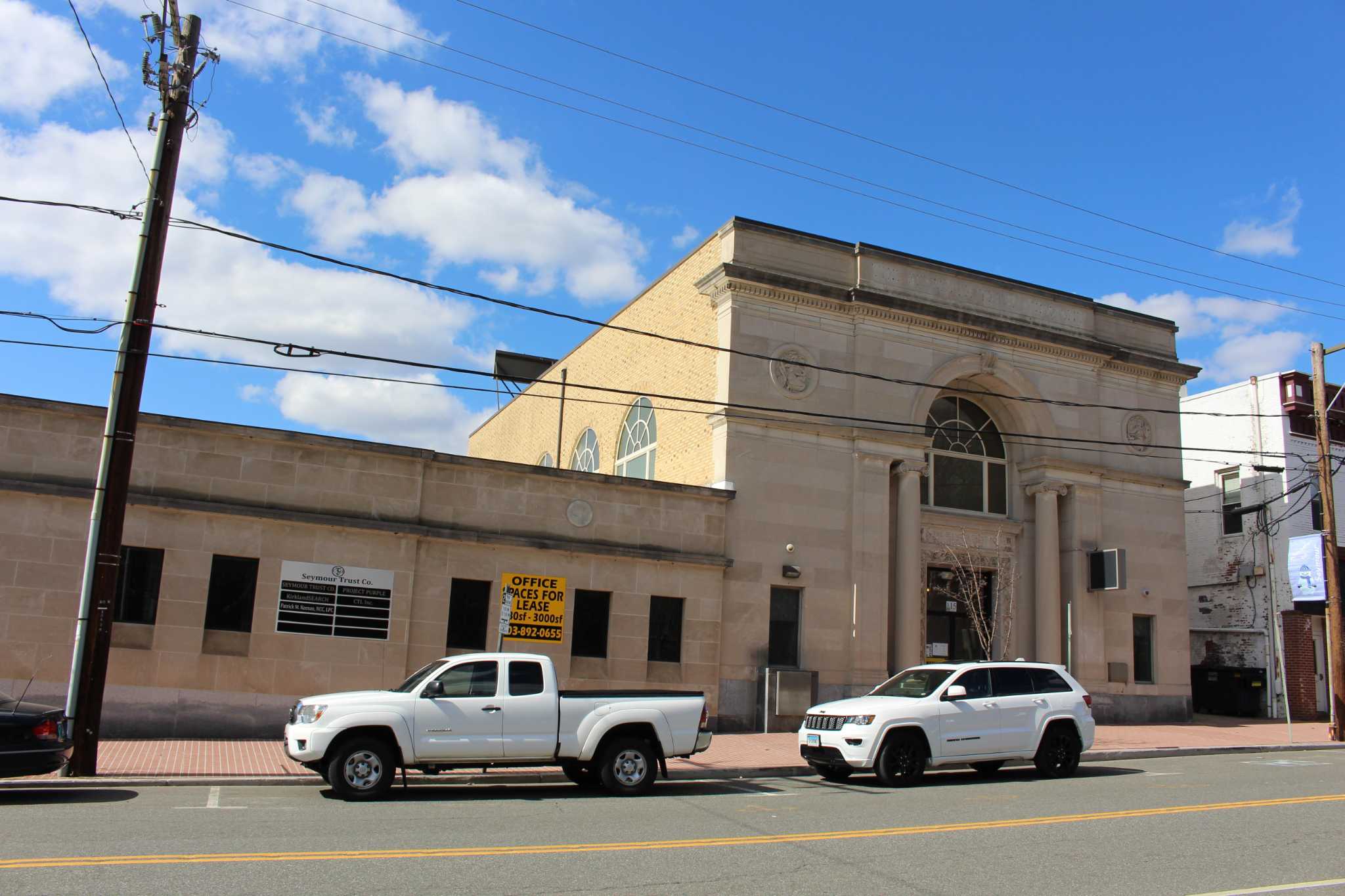 Former Seymour bank building opens with new angle
