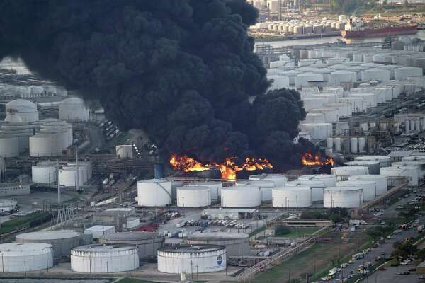 Deer Park fire a 'blemish' for the petrochemical industry ...