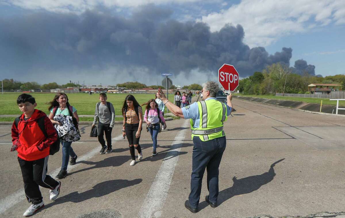 Expect flaring at Shell's Deer Park plant