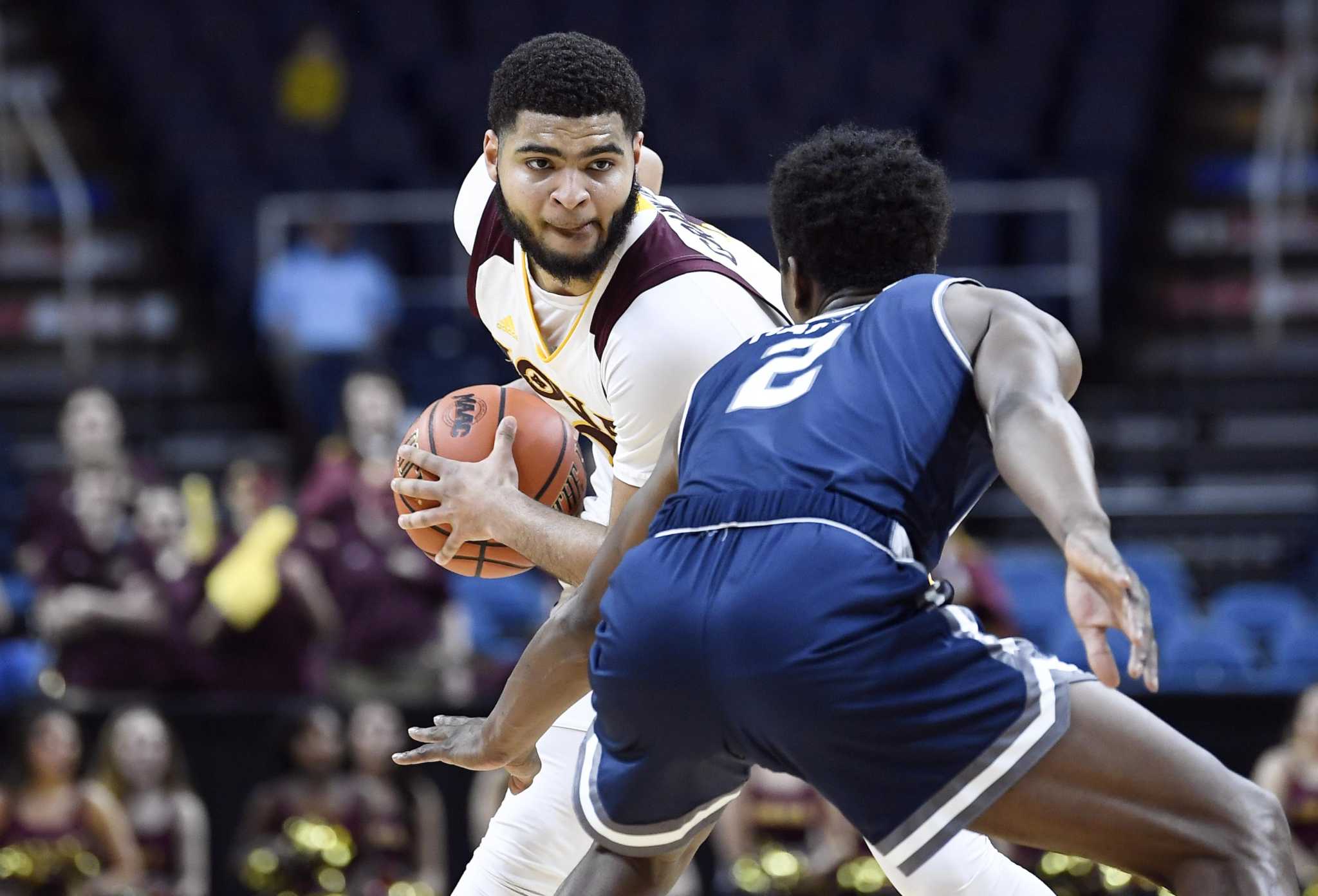 Former Simsbury High Star E J Crawford Makes First Visit To Uconn