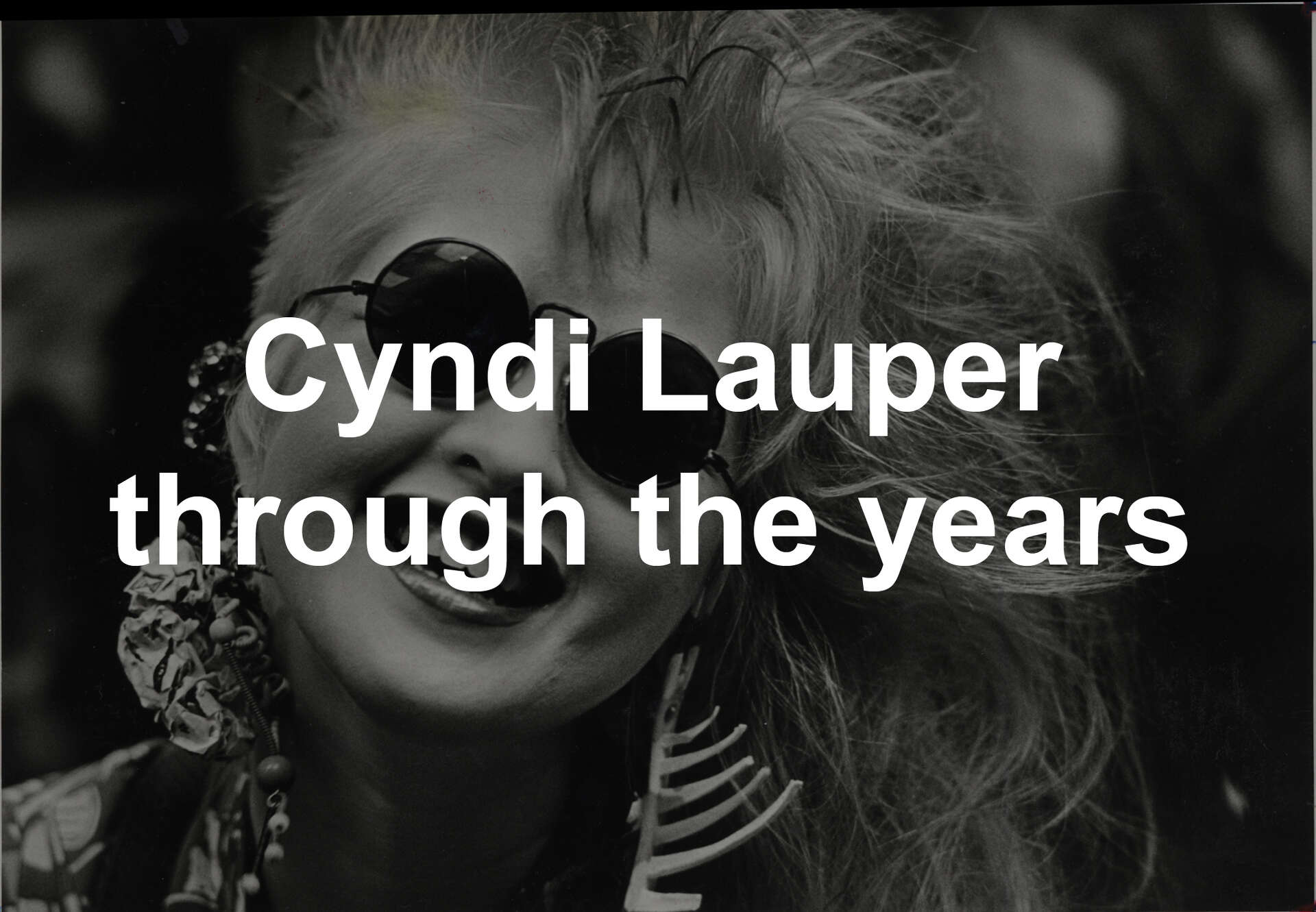 m*i様 新品未開封Cyndi Lauper 30周年記念紙ジャケ輸入盤 The Girlie Show: Cyndi Lauper / She's So Unusual: 3D pack shot