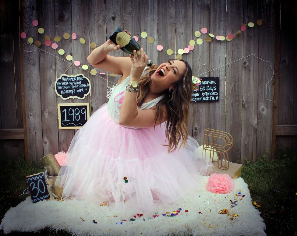 Rhiannon Escalante 30th Birthday Photo Shoot