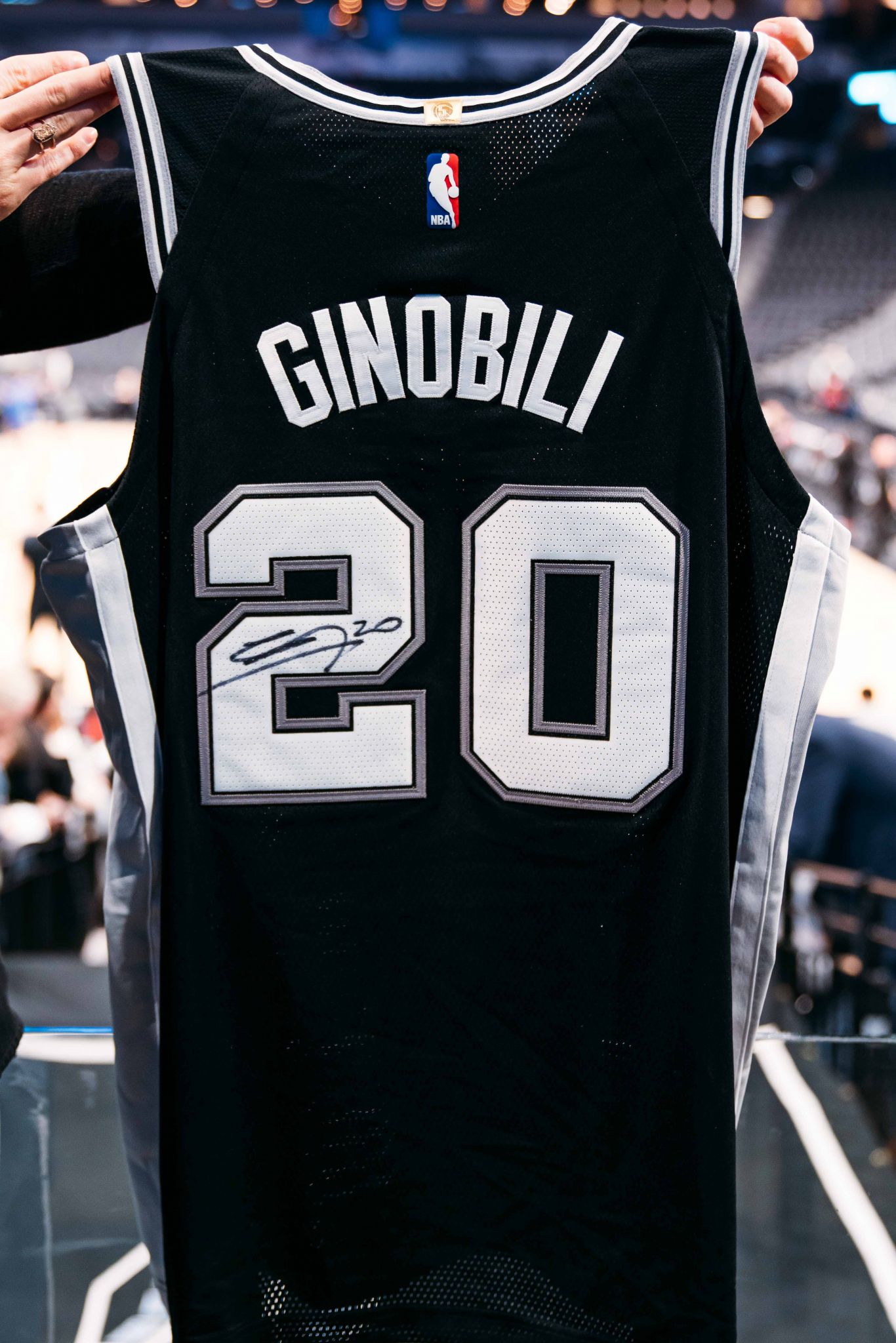 SHARE YOUR MEMORIES: Spurs set to retire Manu's #20 jersey tonight
