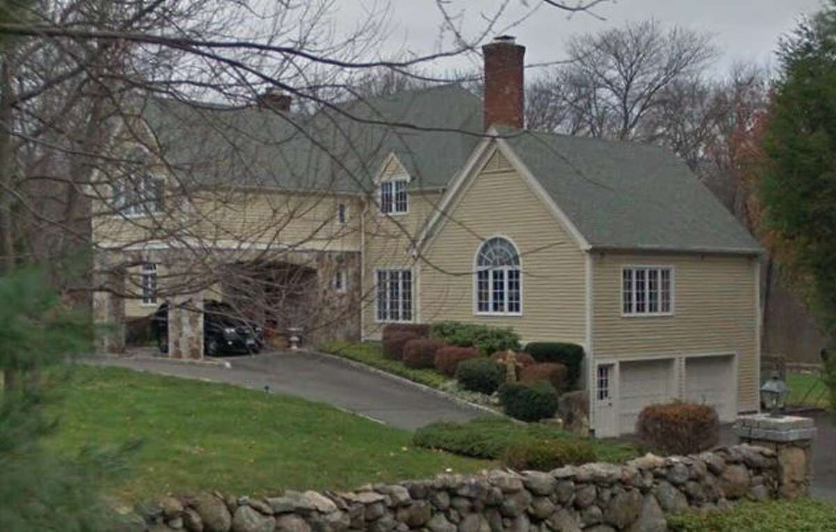 New Canaan home sells for 1.3M